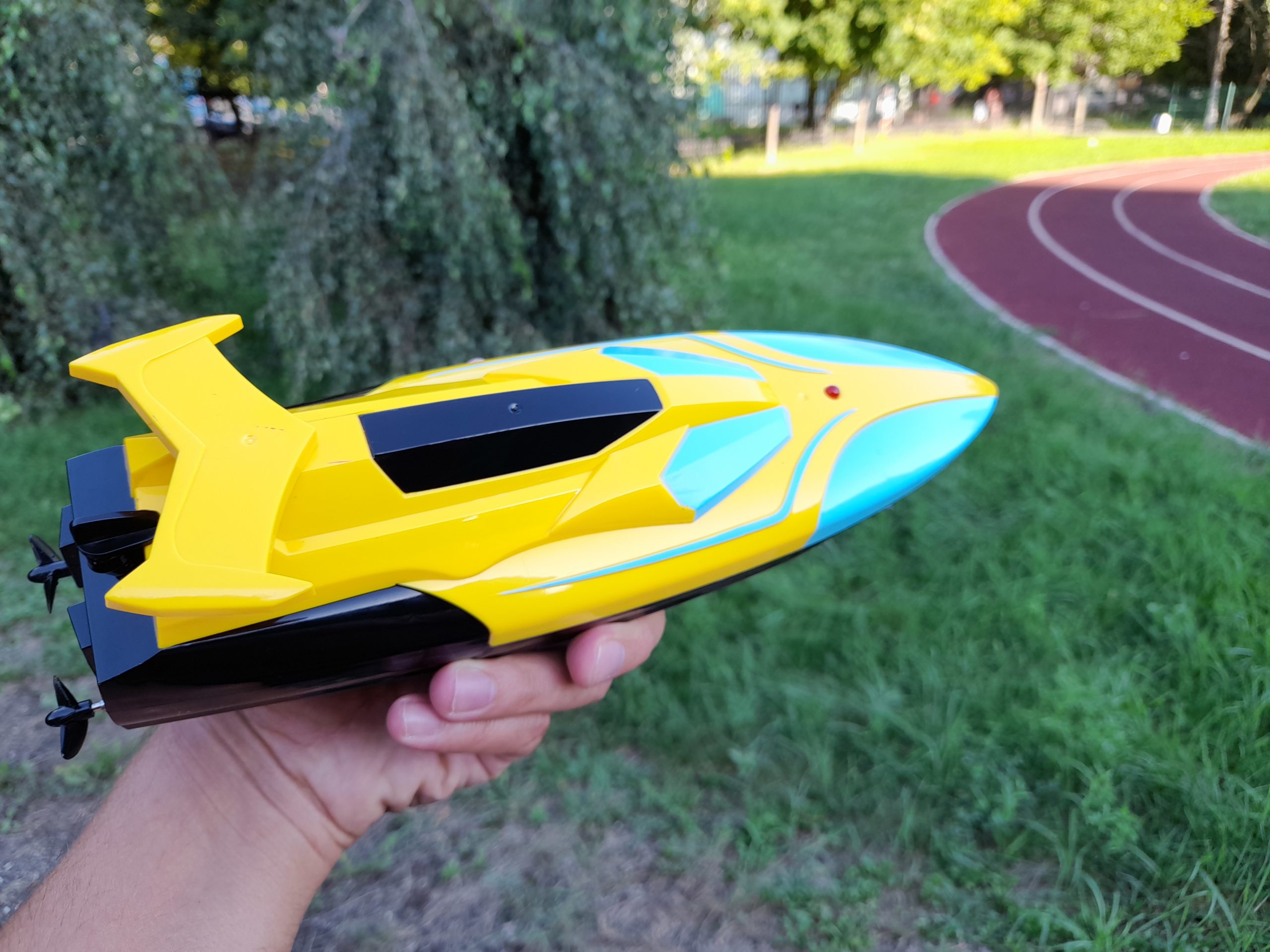 20230817_172212 Катер скоростной на радиоуправлении Speed Boat желто-голубой — изображение 1